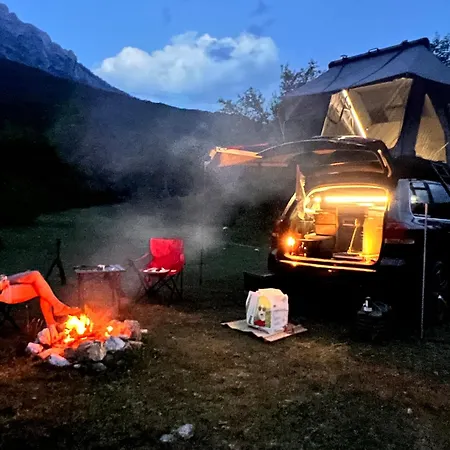 Exploreontop Off-road Adventure Glamping *